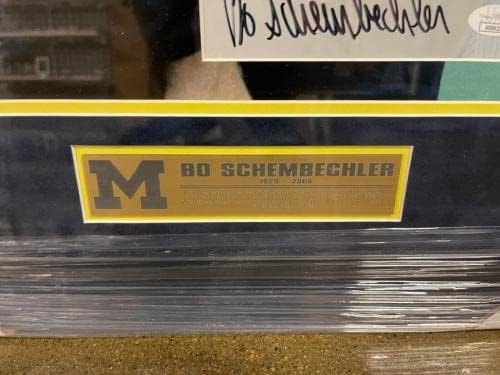 Bo Schembechler חתם על מישיגן וולברין מסגרת תצוגה תמונה JSA COA - תמונות מכללות עם חתימה